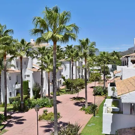 Апартаменты Atico Duplex En Naranjos,