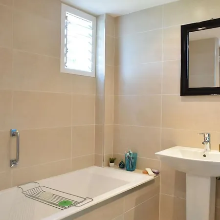 Atico Duplex En Naranjos,