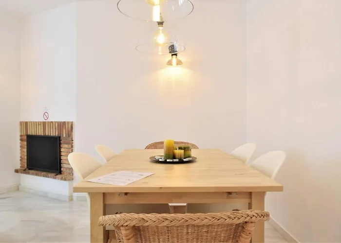 Atico Duplex En Naranjos, Διαμέρισμα Μαρμπέλλα