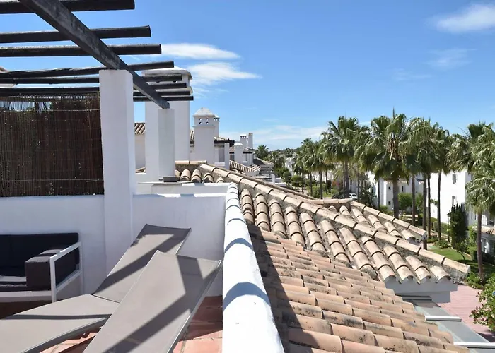 Atico Duplex En Naranjos, アパート マルベーリャ