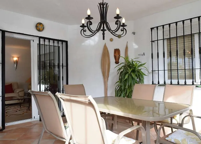 Διαμέρισμα Atico Duplex En Naranjos, Μαρμπέλλα