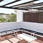 Апартаменти Atico Duplex En Naranjos, Марбелья